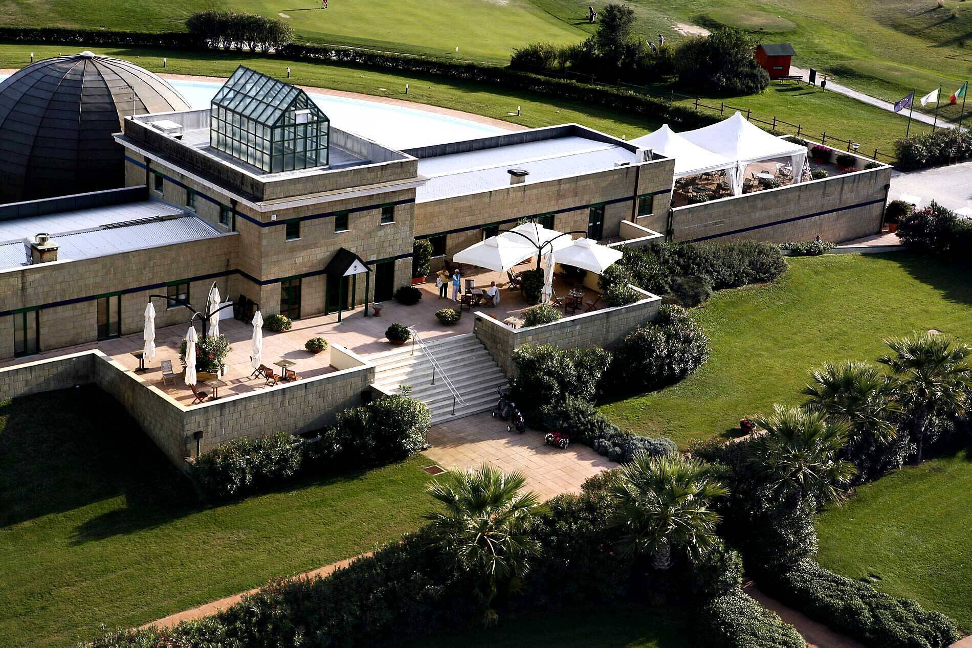 Cosmopolitan Golf - Golf in Toscana Cosmopolitan Golf - Golf in Toscana